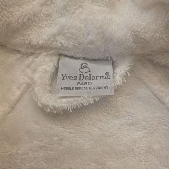 White Women's Robe - Picture 9 of 10